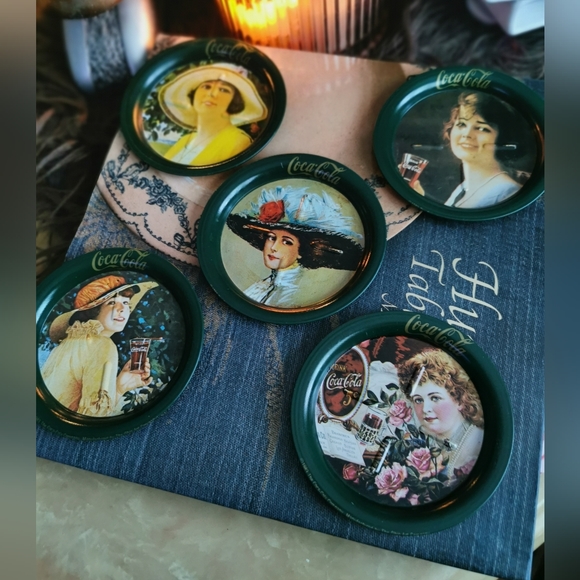 5Victorian coca cola coaster 1983. - Picture 7 of 9